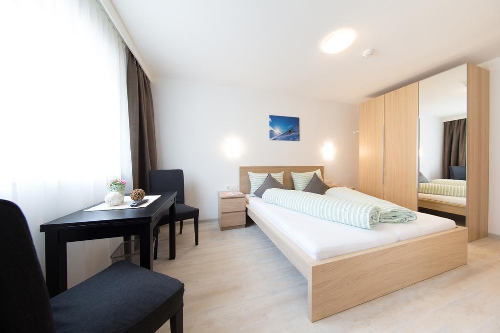 Haus Luigi Apartman Sölden Szoba fotó